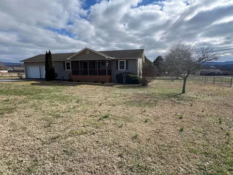4522 W Valley Rd, Dunlap, TN 37327