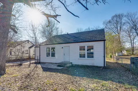 142 Palm Beach Ave, Rossville, GA 30741