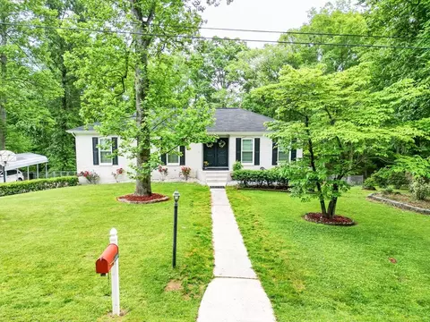 1444 Piedmont Dr, Dalton, GA 30721