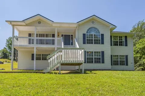 300 Jacob Dr, Rocky Face, GA 30740