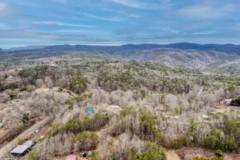130 Womble Rd, Farner, TN 37333