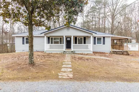 728 W Chestnut St, Chatsworth, GA 30705
