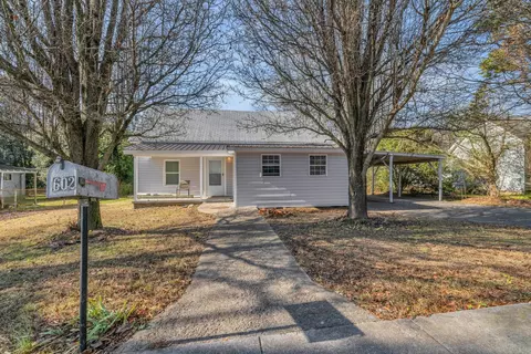 602 Magnolia St, La Fayette, GA 30728