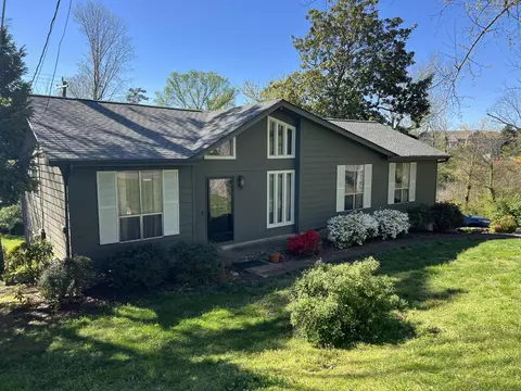 2952 Old Britain Cir, Chattanooga, TN 37421