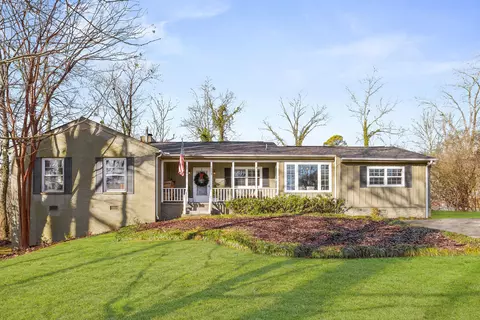 1304 Cinderella Rd, Lookout Mountain, GA 30750