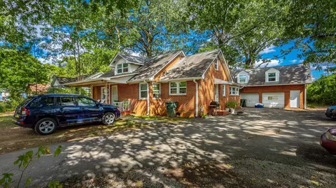 202 Maplewood Ave, Chattanooga, TN 37411