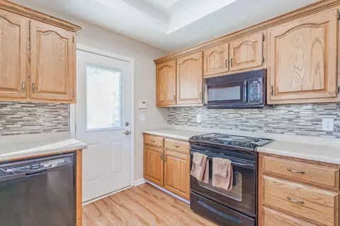212 NE Hazel Ln, Dalton, GA 30721 photo 8