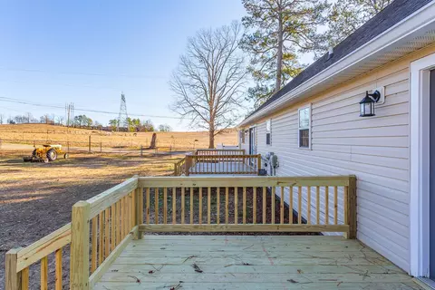 212 NE Hazel Ln, Dalton, GA 30721 photo 5