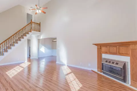 212 NE Hazel Ln, Dalton, GA 30721 photo 14