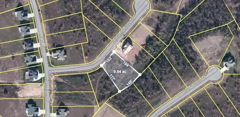 2116 Autumn River Dr, Soddy Daisy, TN 37379