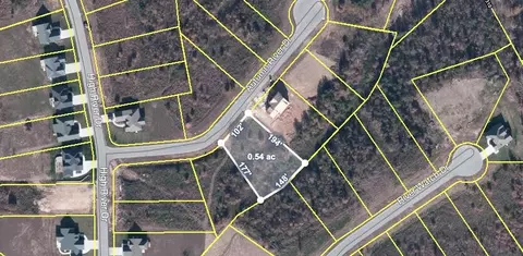2116 Autumn River Dr, Soddy Daisy, TN 37379