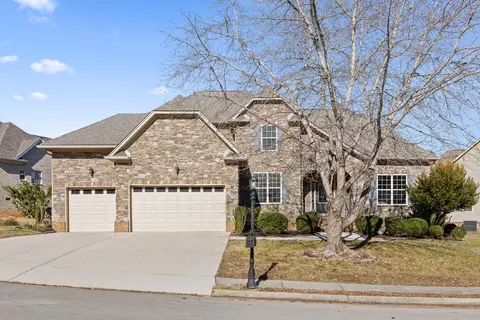 9665 Pecan Springs Cir, Chattanooga, TN 37421
