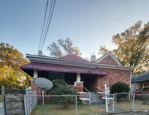 2010 Blackford St, Chattanooga, TN 37404