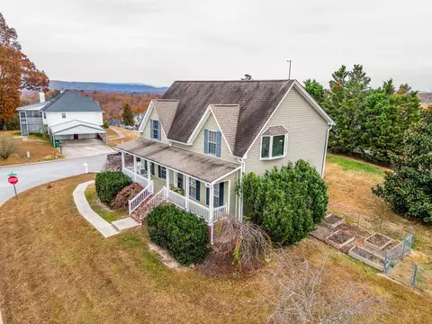 7088 Buttercup Ln, Ooltewah, TN 37363