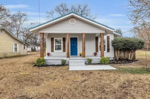 721 Indian Ave, Rossville, GA 30741