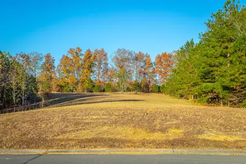 112 River Place Dr, Birchwood, TN 37308