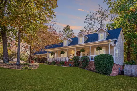 817 Stone Crest Cir, Chattanooga, TN 37421