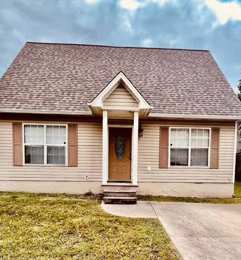 1565 SE Petty St, Cleveland, TN 37311