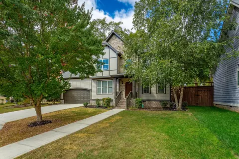 815 Spindle Ct, Chattanooga, TN 37421