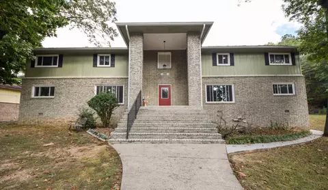 3480 NW Ridgeway Ct, Cleveland, TN 37312