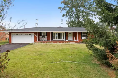 5709 Garrett Dr, Hixson, TN 37343