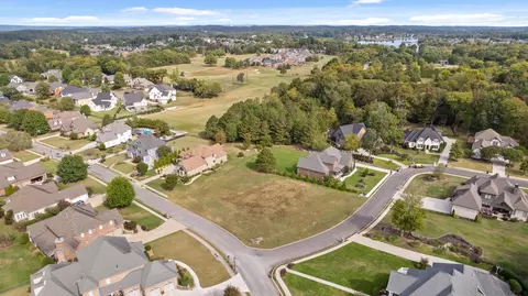 8581 Rambling Rose Dr, Ooltewah, TN 37363