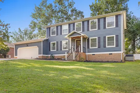 9408 Seasons Dr, Chattanooga, TN 37421