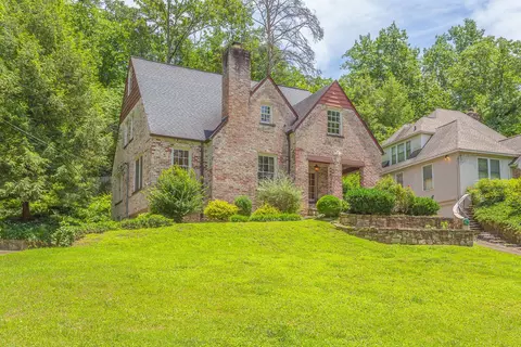 1616 Shady Cir, Chattanooga, TN 37405