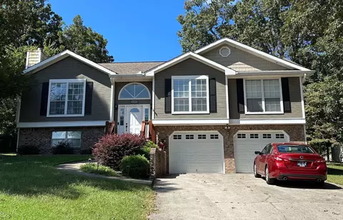 6141 Blue Ash Dr, Ooltewah, TN 37363