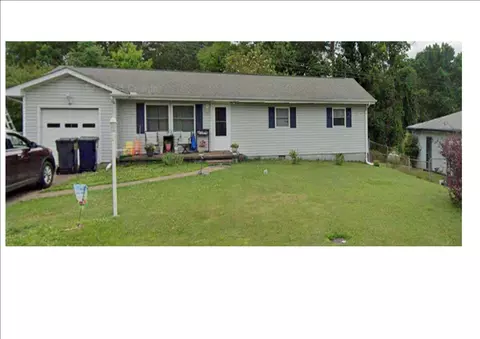 329 Greens Lake Cir, Rossville, GA 30741