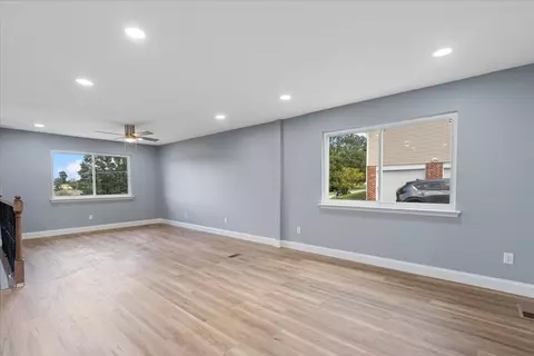 8260 Clipper Dr, Chattanooga, TN 37421 photo 4