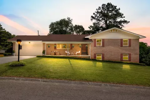 7328 Kenmoor Dr, Chattanooga, TN 37421