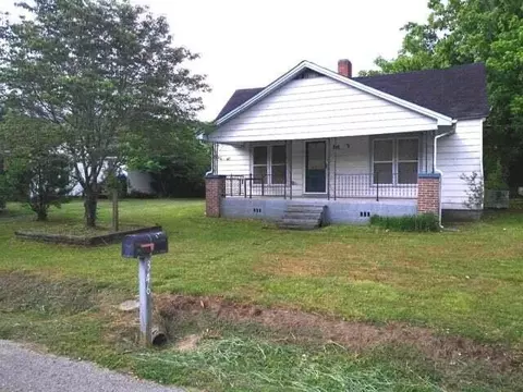 346 Carden St, Soddy Daisy, TN 37379