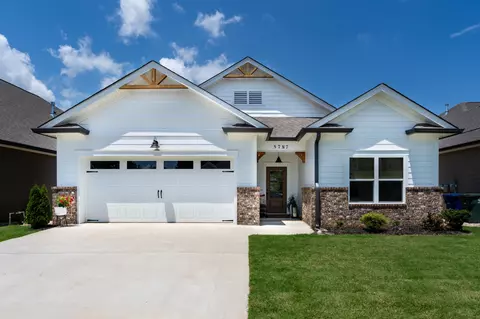 5787 Amber Valley Ln, Hixson, TN 37343