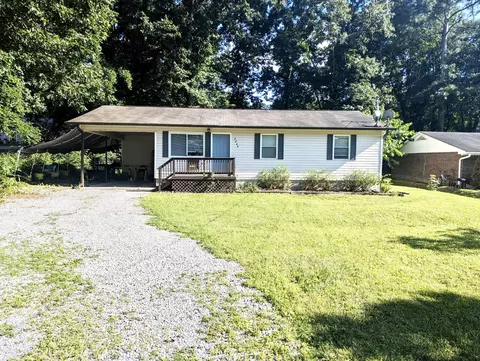 6346 Champion Rd, Chattanooga, TN 37416