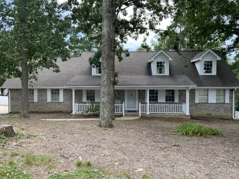 14 Hickory Hill Ln, Ringgold, GA 30736