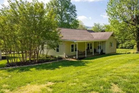 3218 Parker Ln, Chattanooga, TN 37419