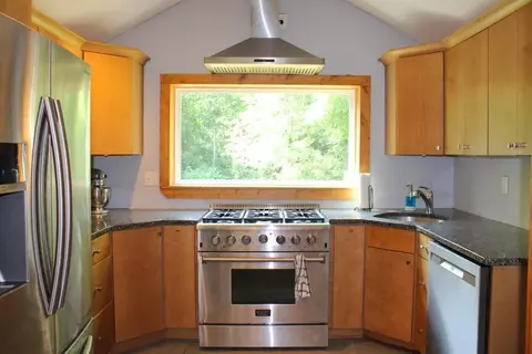 111 Bee Branch Blvd, Signal Mountain, TN 37377