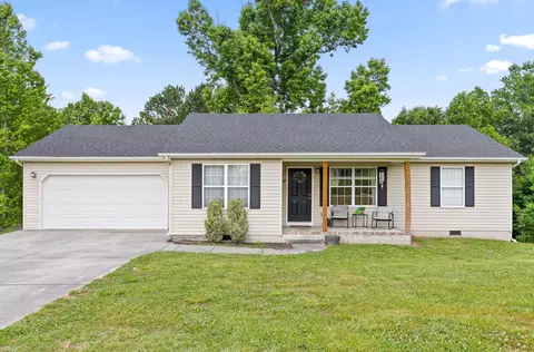 38 Concord Dr, Rock Spring, GA 30739