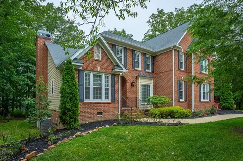 4808 Signal Forest Dr, Signal Mountain, TN 37377