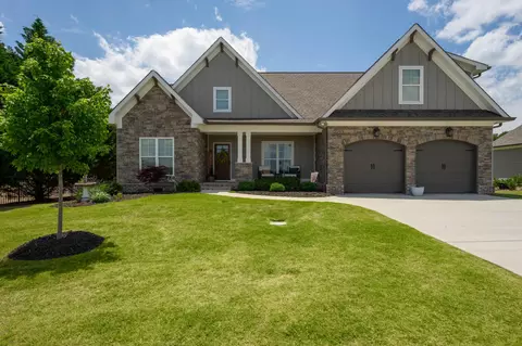 12885 Blakeslee Dr, Soddy Daisy, TN 37379