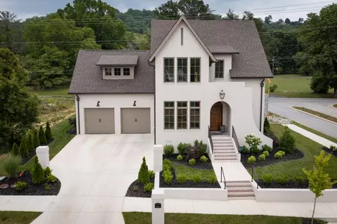 9330 Calder Cir, Ooltewah, TN 37363