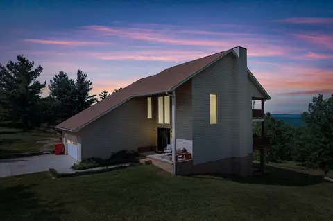 2200 Tranquil Acres Rd, Sequatchie, TN 37374