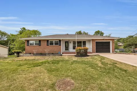 5730 Antonio Ln, Hixson, TN 37343