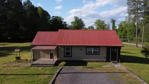 700 E Broomtown Rd, La Fayette, GA 30728