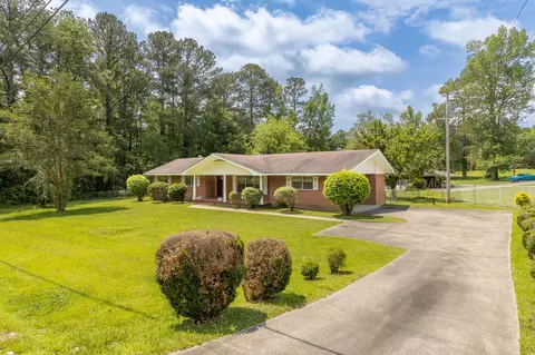 3776 Airport Rd, Dalton, GA 30721