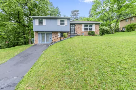3058 Towerway Dr, Chattanooga, TN 37406