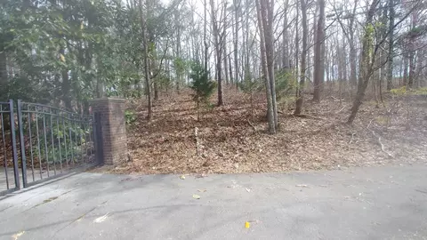 1138 Cumberland Rd, Chattanooga, TN 37419