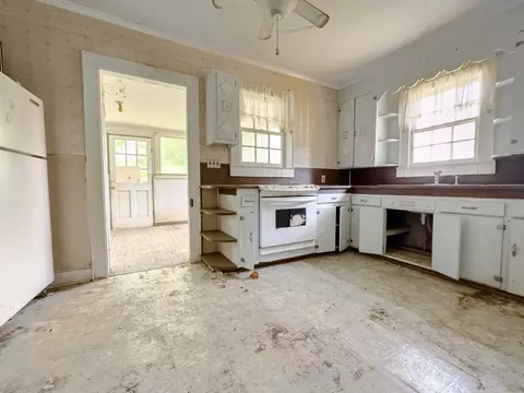 1301 Pinehill Rd, Dalton, GA 30721 photo 5
