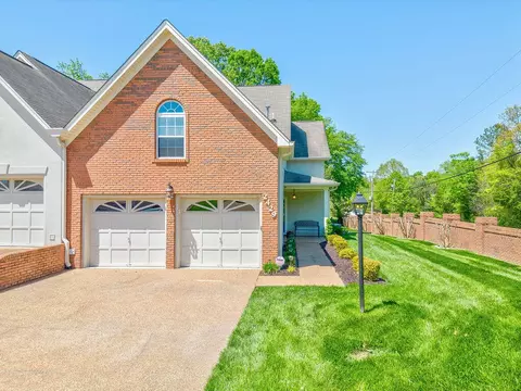 2429 Royal Fern Trl, Chattanooga, TN 37421